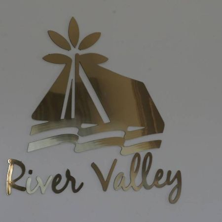 River Valley Resort แอทน่าน Eksteriør billede