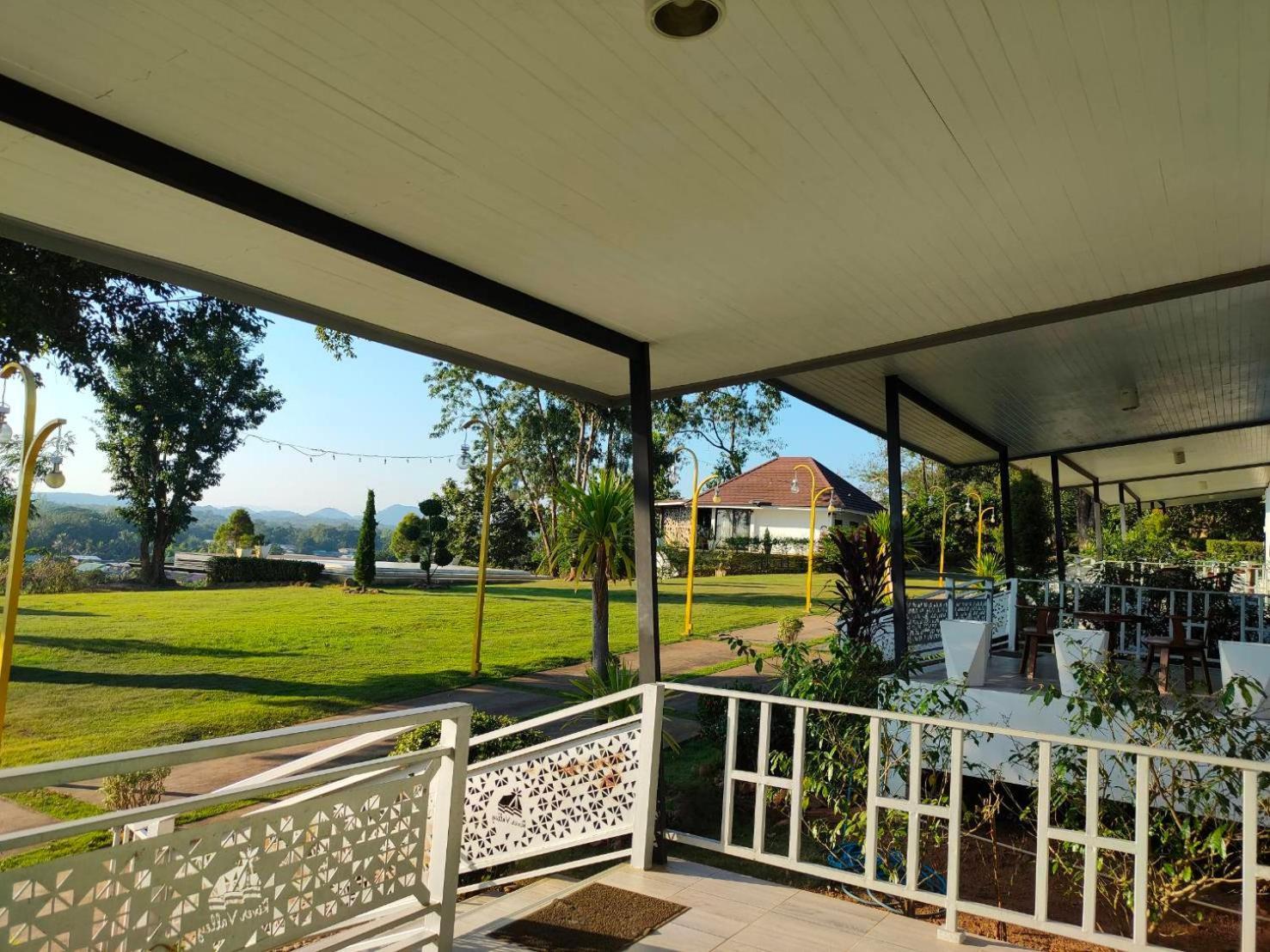 River Valley Resort แอทน่าน Eksteriør billede