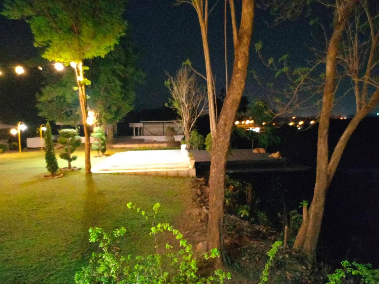 River Valley Resort แอทน่าน Eksteriør billede